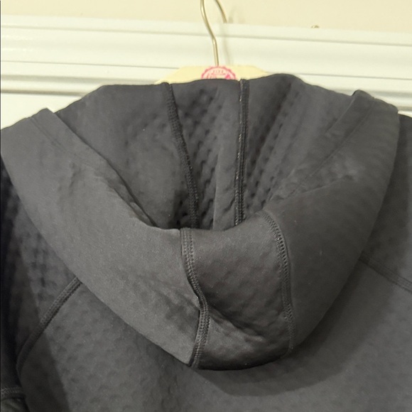 Nike Therma-FIT Hooded Jacket
Women Large Black Warm Zip-Up
Quilted Training - Picture 10 of 12